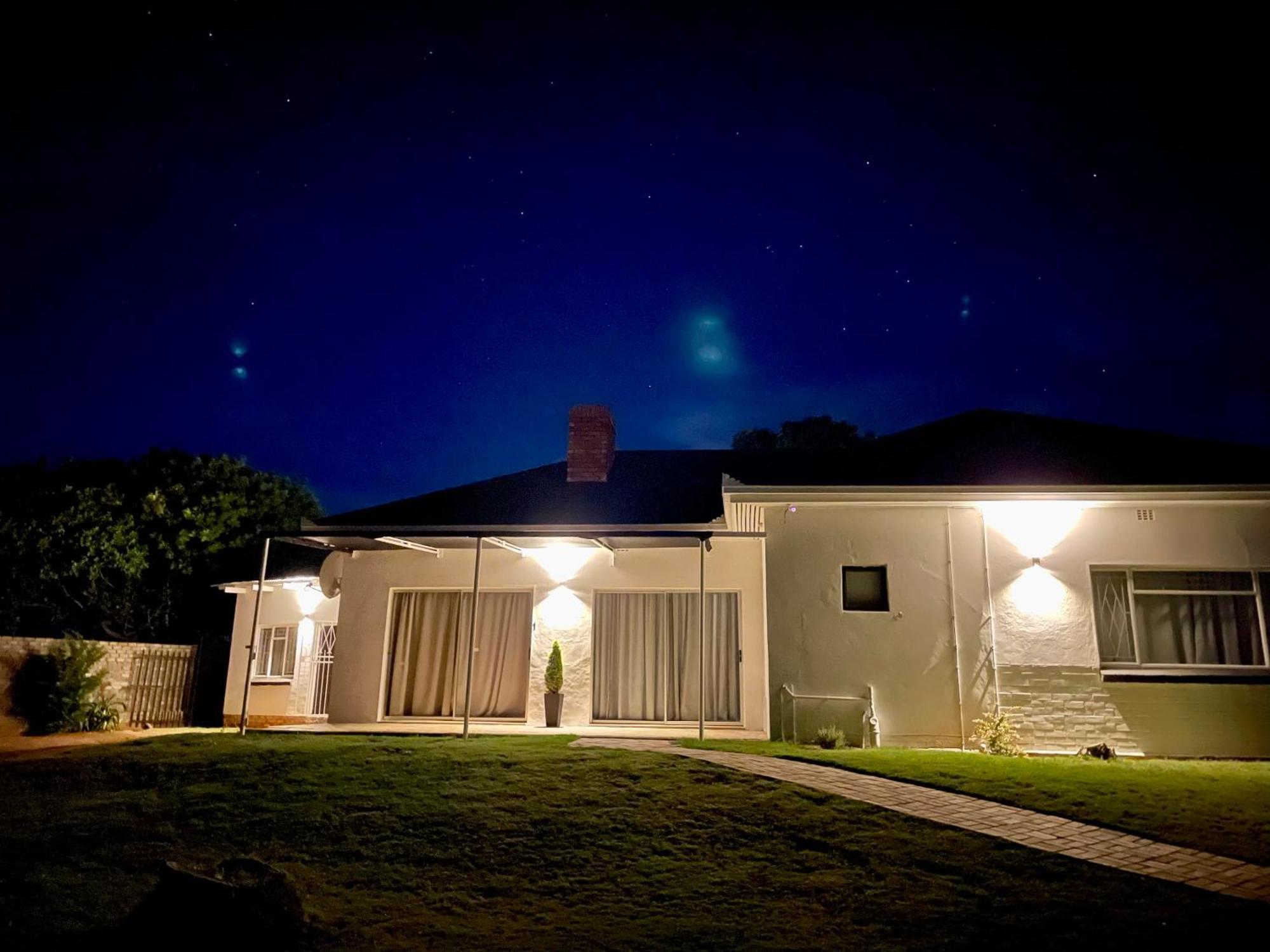 Cradock Guest House & Self Catering מראה חיצוני תמונה