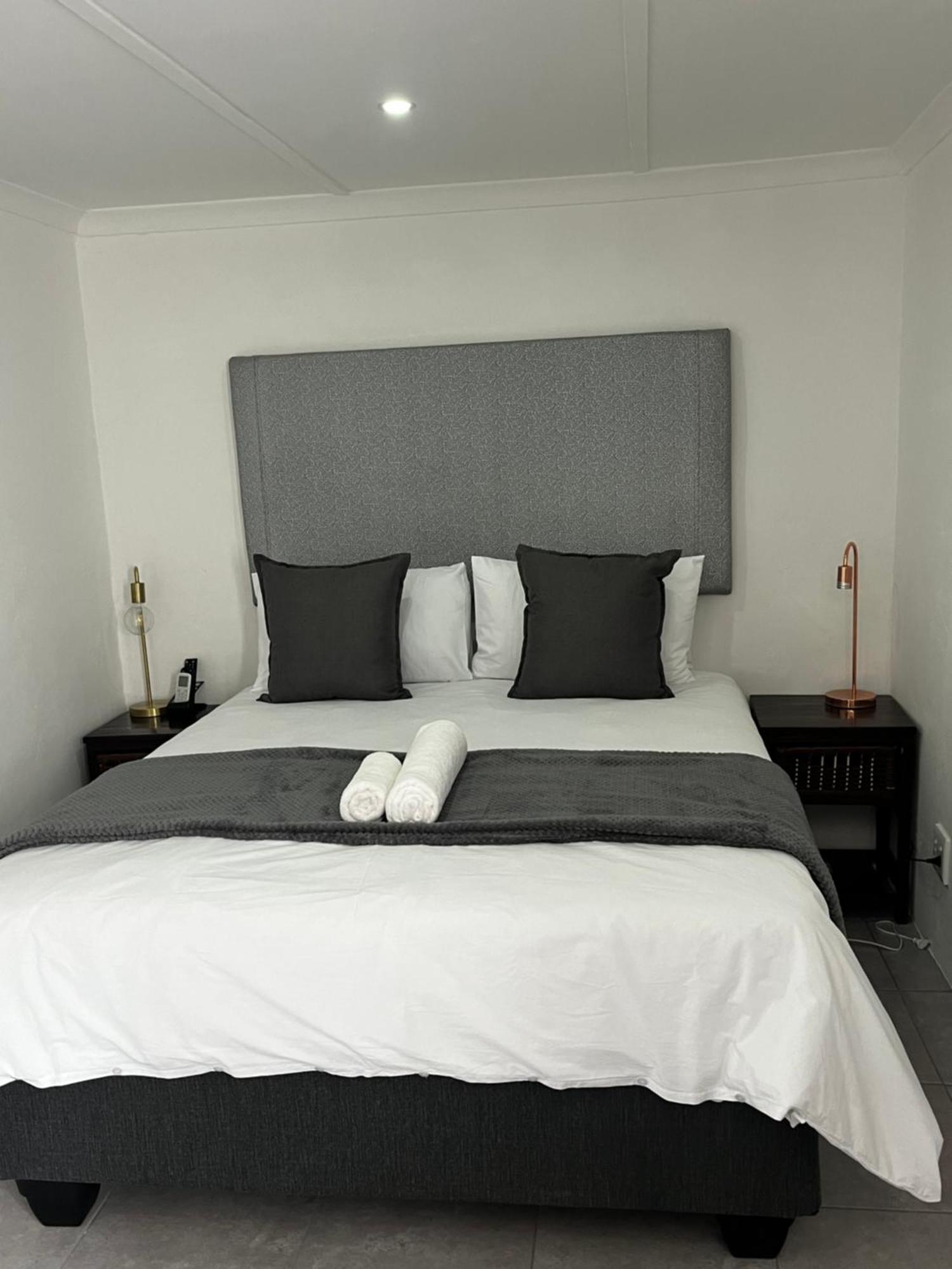 Cradock Guest House & Self Catering מראה חיצוני תמונה